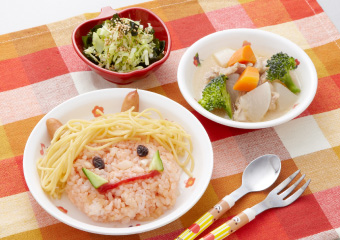 清島食品の給⾷