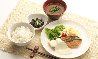 鮭のタルタルソース定食