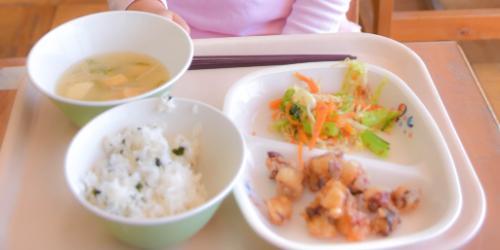 学校給食のメニュー