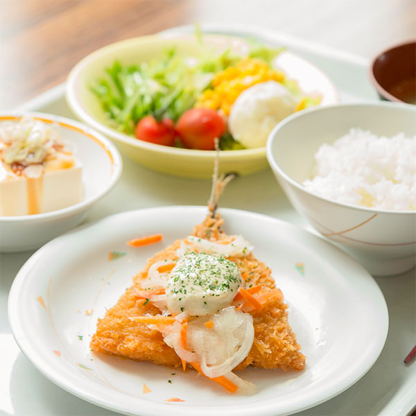 トモの給食